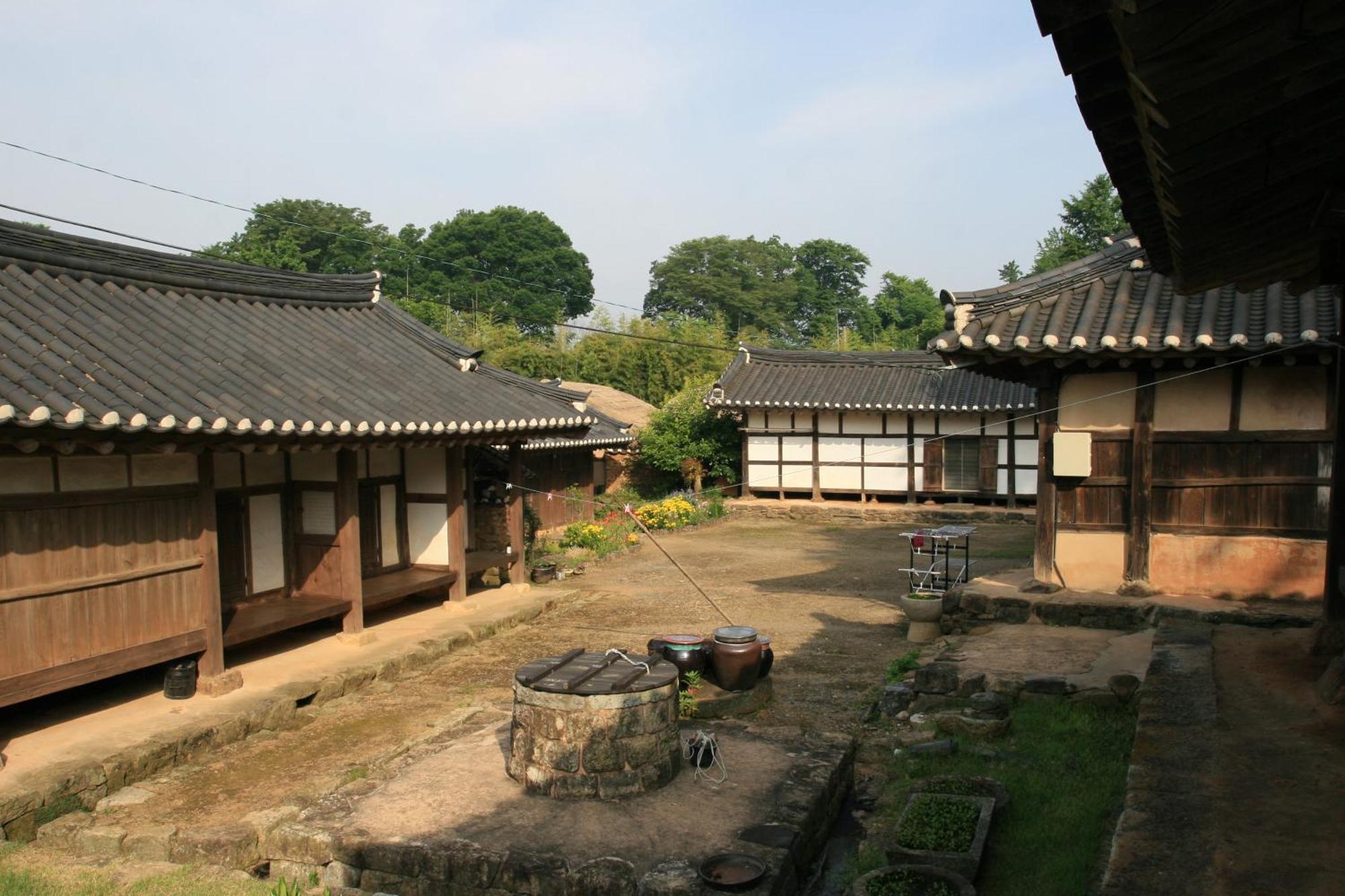 Jinrae Lee'S Traditional House Boseong Exterior photo
